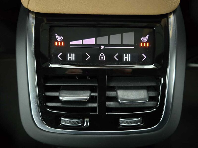 Volvo  Ultimate, B5 AWD 마일드 하이브리드, 가솔린, 브라이트