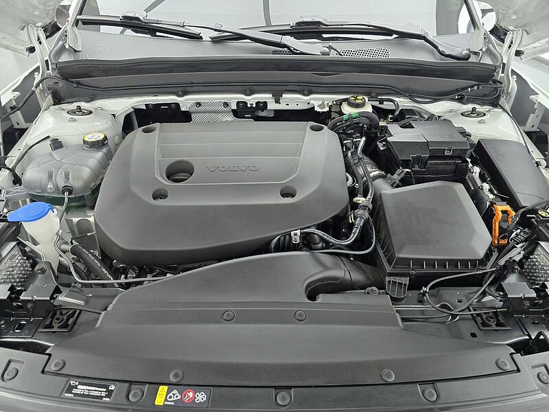 Volvo Ultimate, B4 AWD 마일드 하이브리드, 가솔린, 브라이트