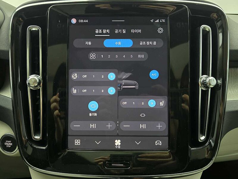 Volvo  Ultimate, B4 AWD 마일드 하이브리드, 가솔린, 브라이트