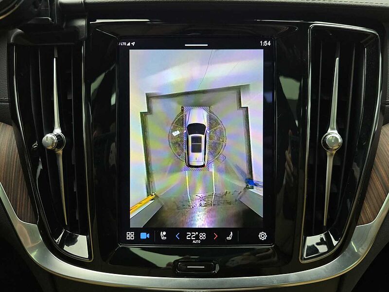 Volvo  B5 AWD Ultimate Bright