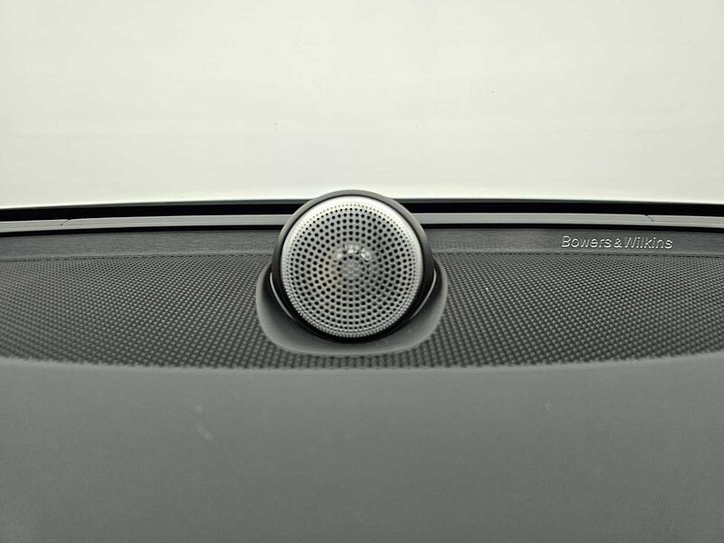 Volvo  B5 AWD Ultimate Bright