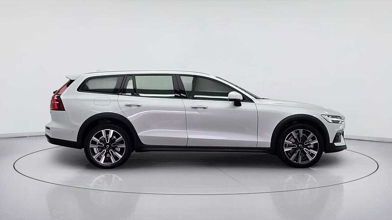 Volvo  B5 AWD Ultimate Bright