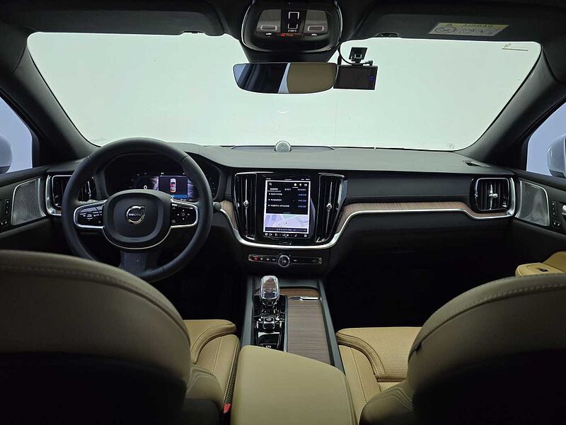 Volvo  B5 Ultimate Bright