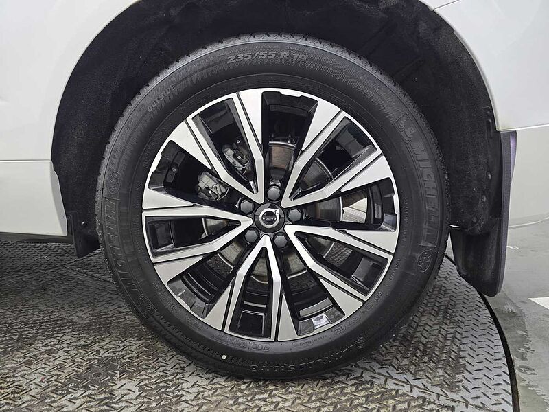 Volvo  Ultimate, B5 AWD mild hybrid, 가솔린, Bright