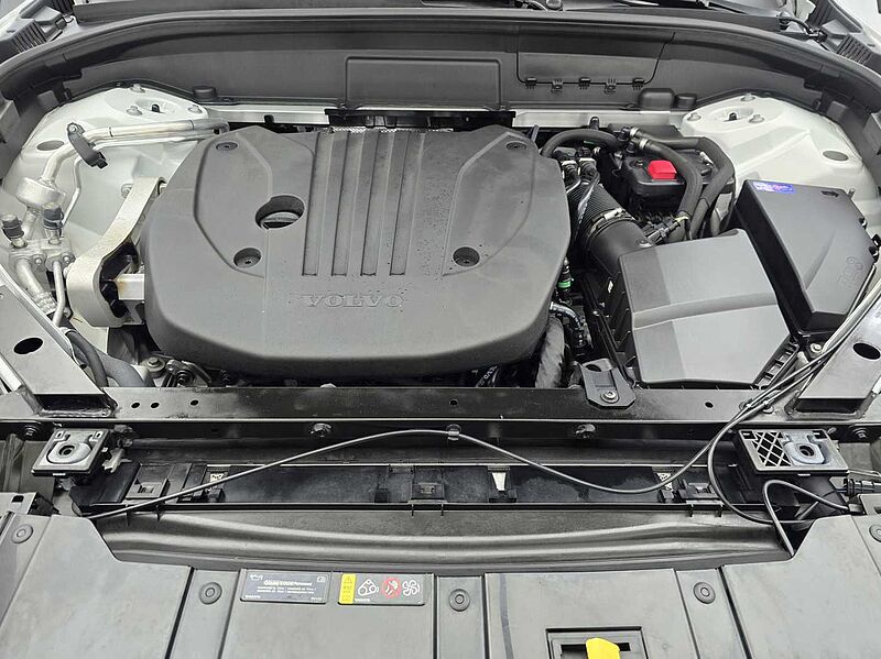 Volvo  Ultimate, B5 AWD mild hybrid, 가솔린, Bright