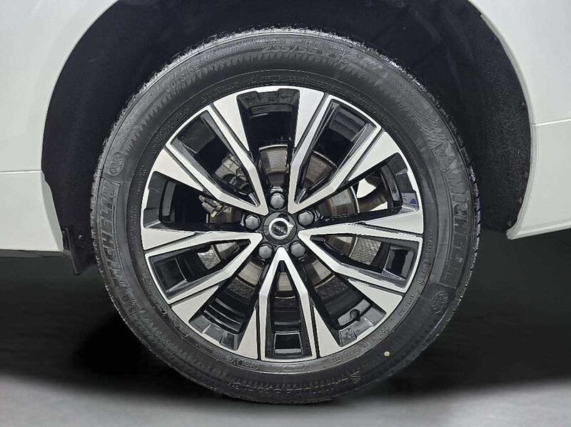 Volvo  Ultimate, B5 AWD mild hybrid, 가솔린, Bright