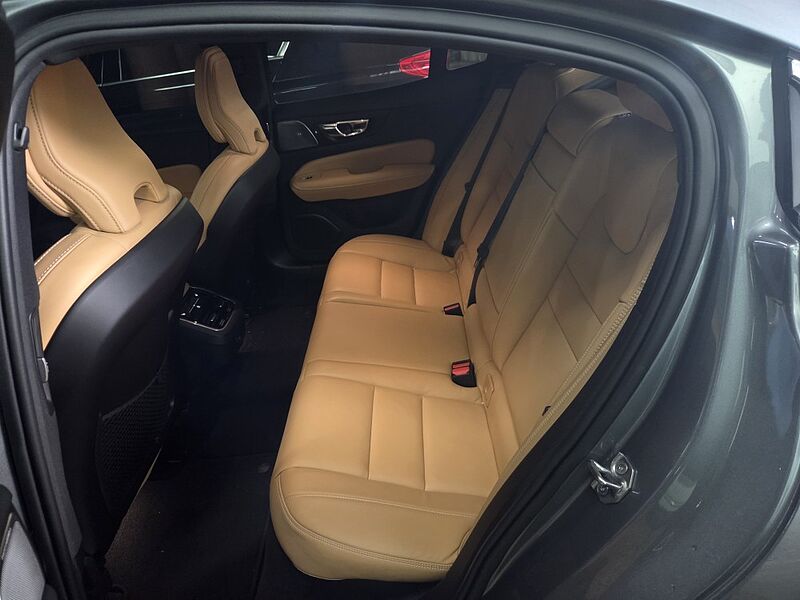 Volvo  Inscription, B5 (250 hp) aut