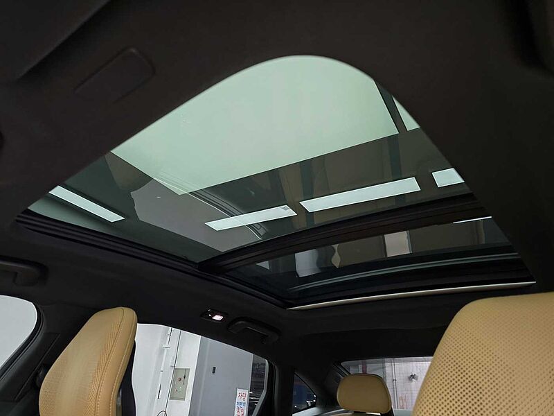 Volvo  Ultimate, B6 AWD mild hybrid, 가솔린, Bright