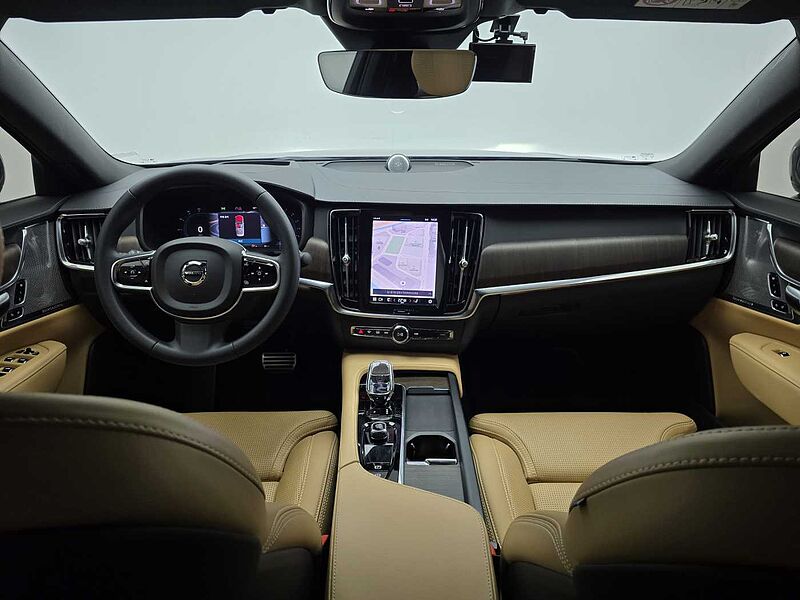 Volvo  Ultimate, B6 AWD mild hybrid, 가솔린, Bright