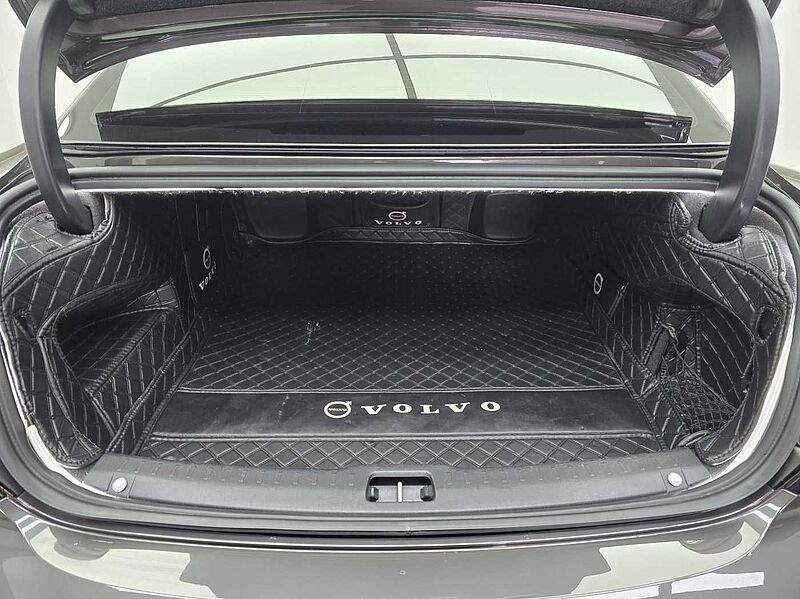 Volvo  Ultimate, B6 AWD mild hybrid, 가솔린, Bright