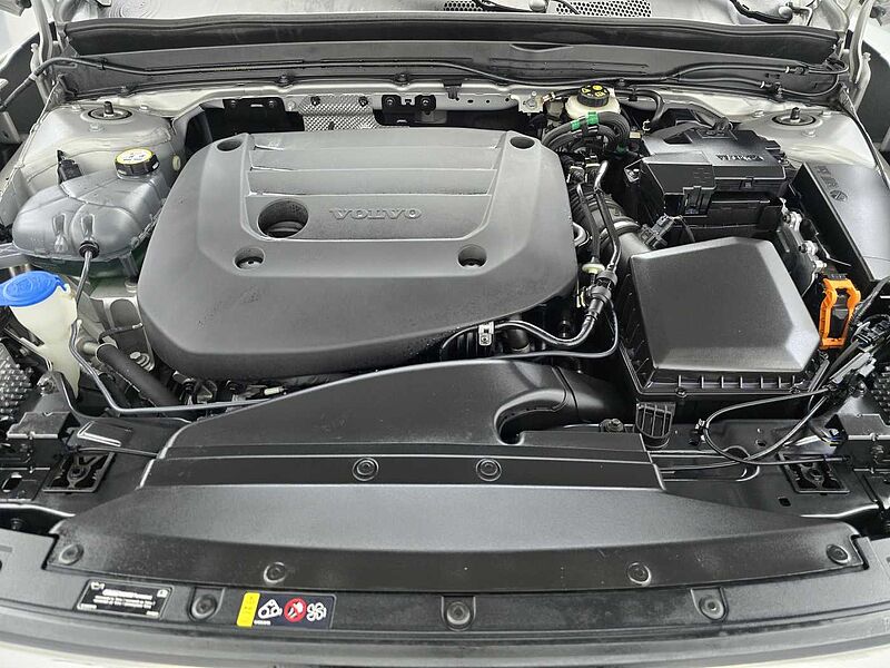 Volvo  Ultimate, B4 AWD 마일드 하이브리드, 가솔린, 브라이트