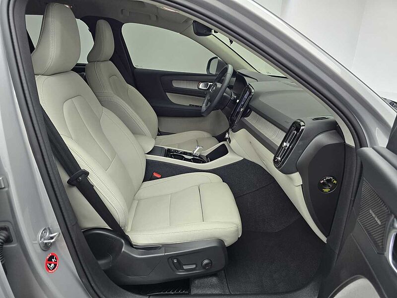 Volvo  Ultimate, B4 AWD 마일드 하이브리드, 가솔린, 브라이트