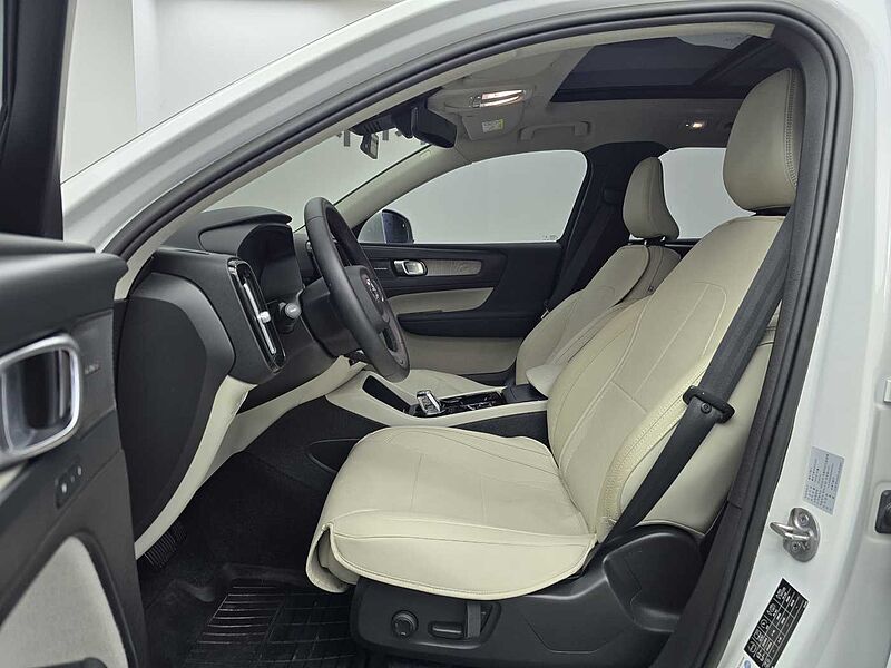 Volvo  Ultimate, B4 AWD mild hybrid, 가솔린, Bright