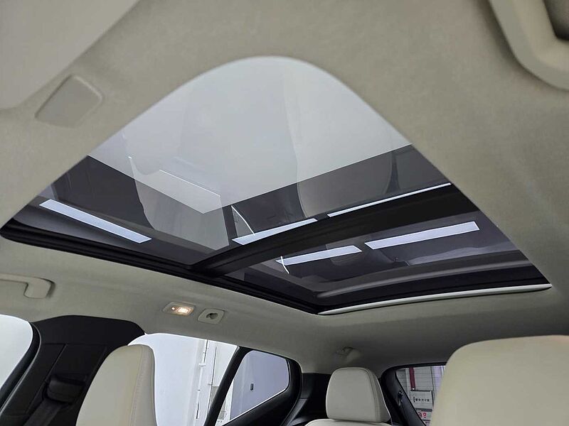 Volvo  Ultimate, B4 AWD mild hybrid, 가솔린, Bright