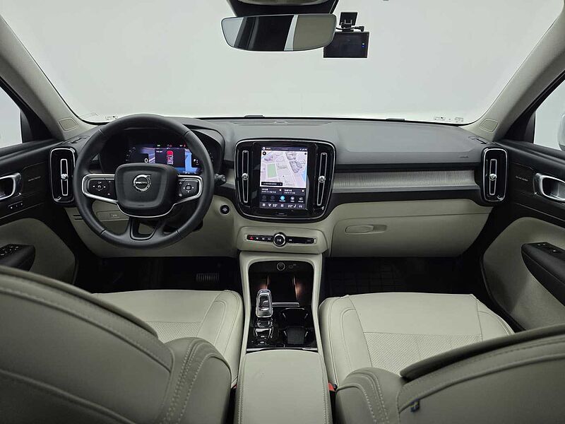 Volvo  Ultimate, B4 AWD mild hybrid, 가솔린, Bright