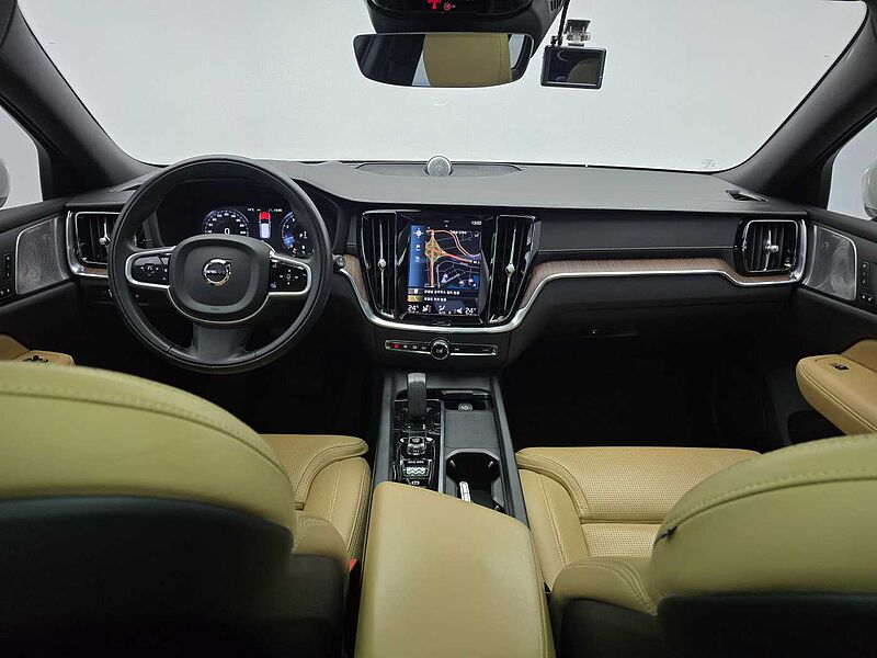 Volvo  Cross Country Pro, B5 AWD (250 hp) aut