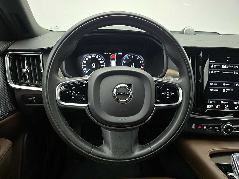 Volvo  Inscription, B5, 250hp/350Nm