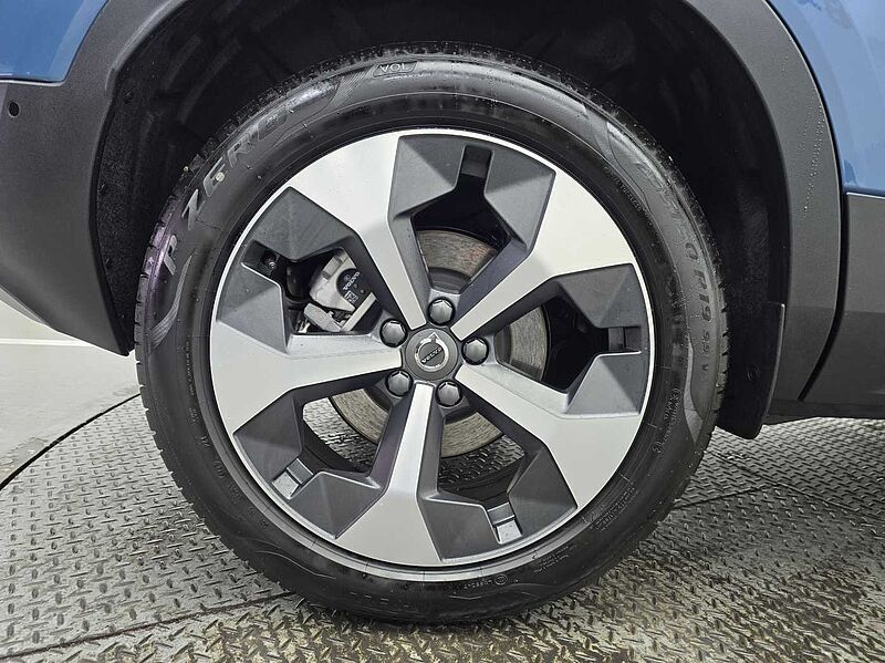 Volvo  Ultra, B4 AWD 마일드 하이브리드, 가솔린, 브라이트
