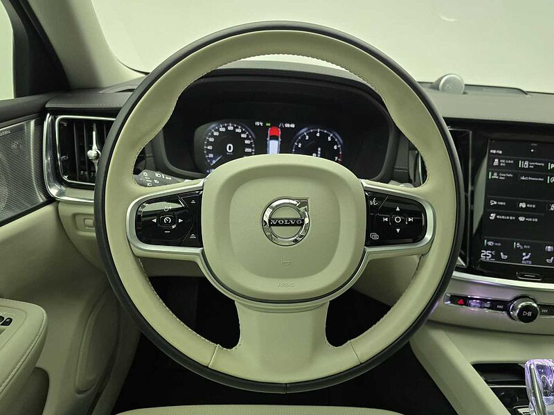 Volvo  Cross Country Pro, B5 AWD (250 hp) aut