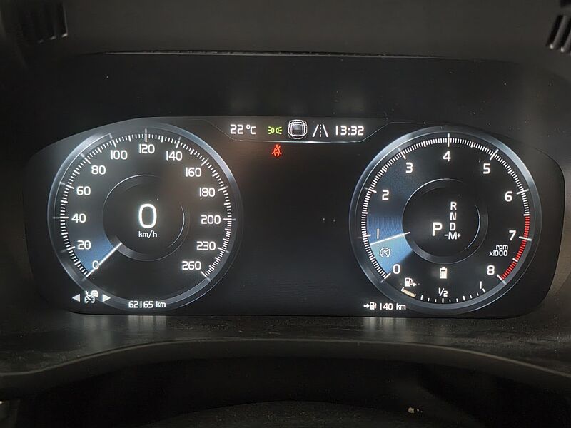Volvo  Inscription, B5 AWD (250 hp) aut