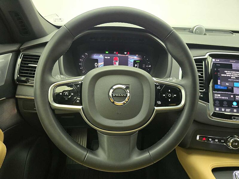 Volvo  Recharge Ultimate, T8 AWD plug-in hybrid, 전기/가솔린, Bright, 7 좌석
