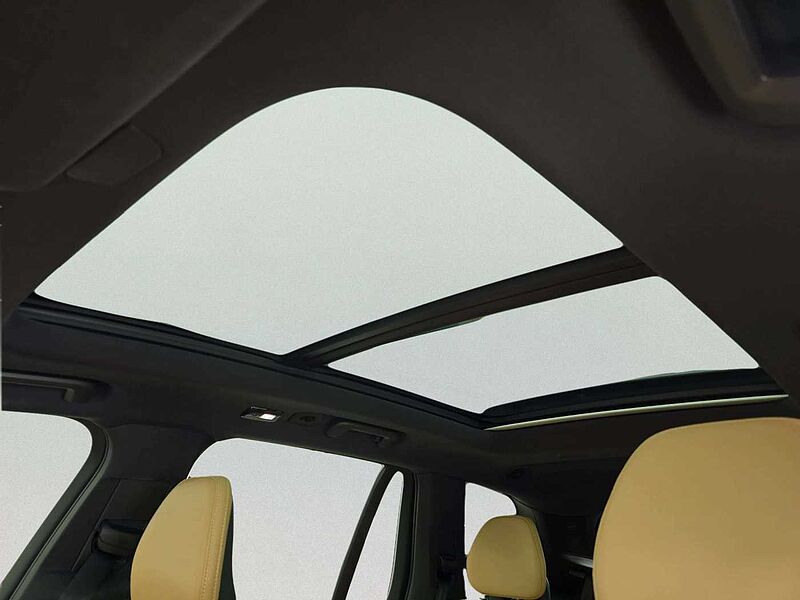 Volvo  Recharge Ultimate, T8 AWD plug-in hybrid, 전기/가솔린, Bright, 7 좌석