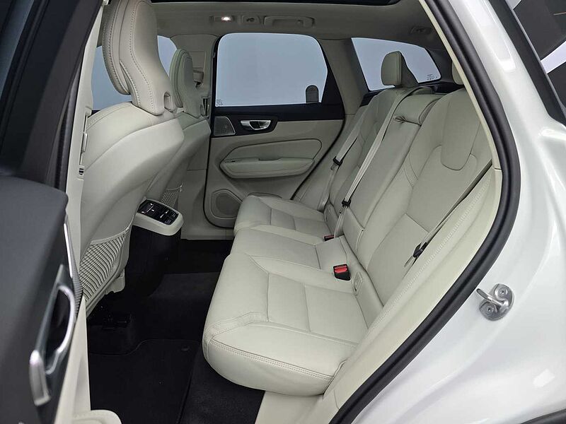 Volvo  Ultra, B5 AWD 마일드 하이브리드, 가솔린, 다크
