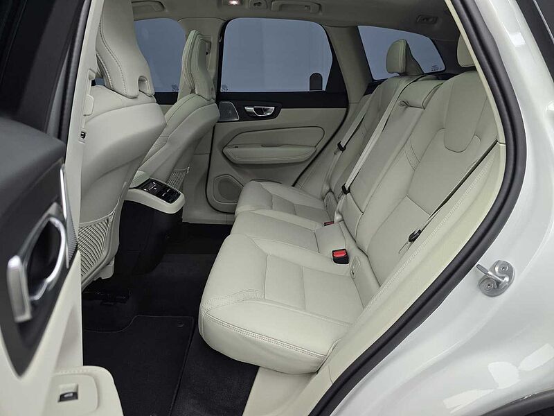 Volvo  Ultra, B5 AWD 마일드 하이브리드, 가솔린, 다크