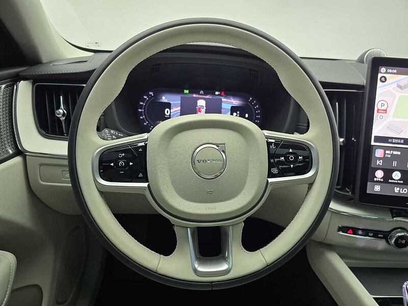 Volvo  Ultra, B5 AWD 마일드 하이브리드, 가솔린, 다크