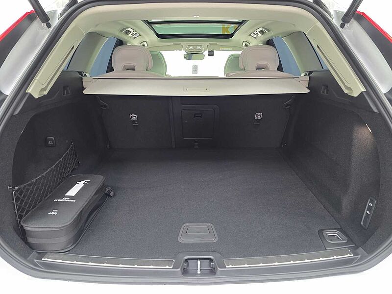 Volvo  Ultra, B5 AWD 마일드 하이브리드, 가솔린, 다크
