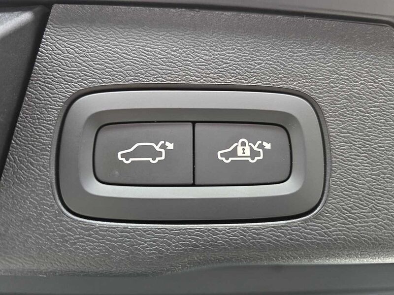 Volvo  Ultra, B5 AWD 마일드 하이브리드, 가솔린, 다크