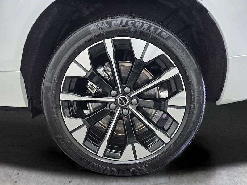 Volvo Ultra, B5 AWD 마일드 하이브리드, 가솔린, 다크
