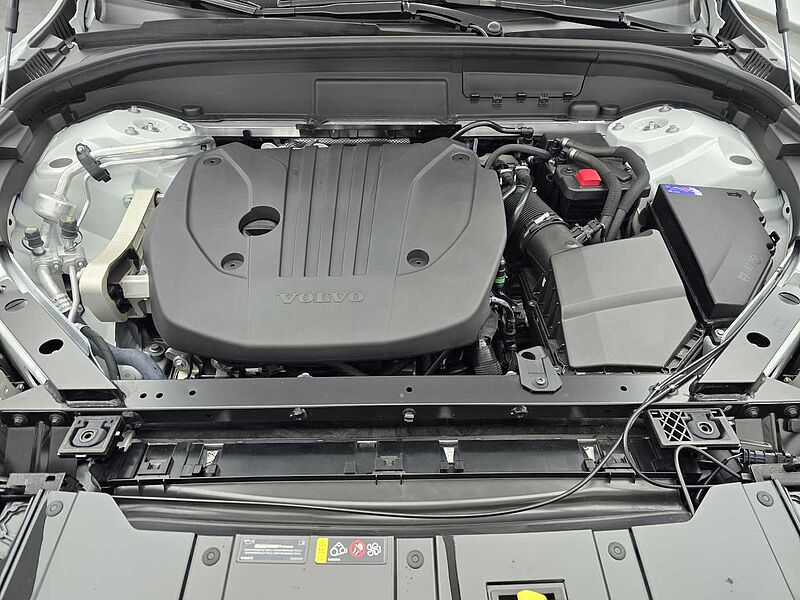 Volvo Ultra, B5 AWD 마일드 하이브리드, 가솔린, 다크