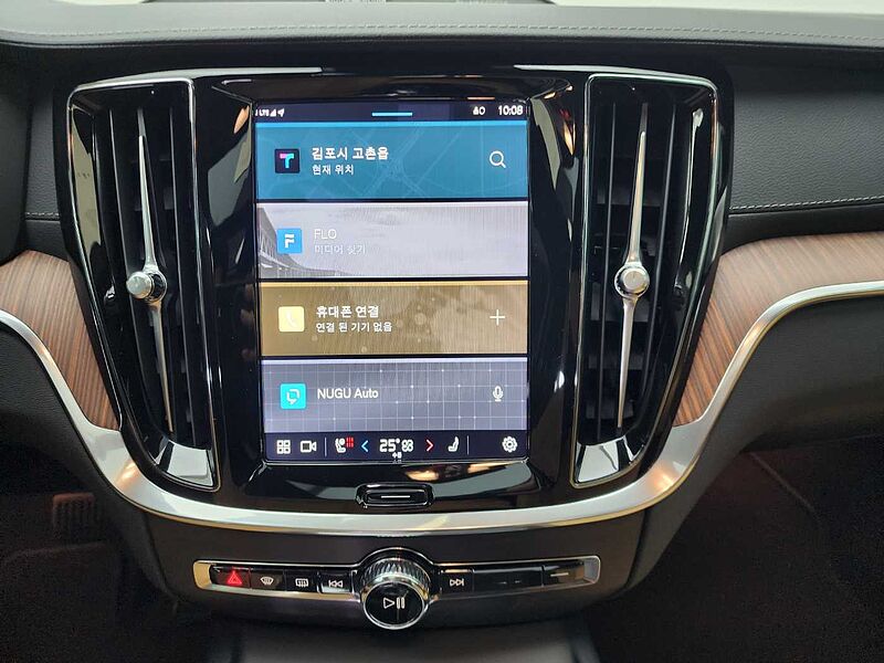 Volvo Ultimate, B5 mild hybrid, 가솔린, Bright