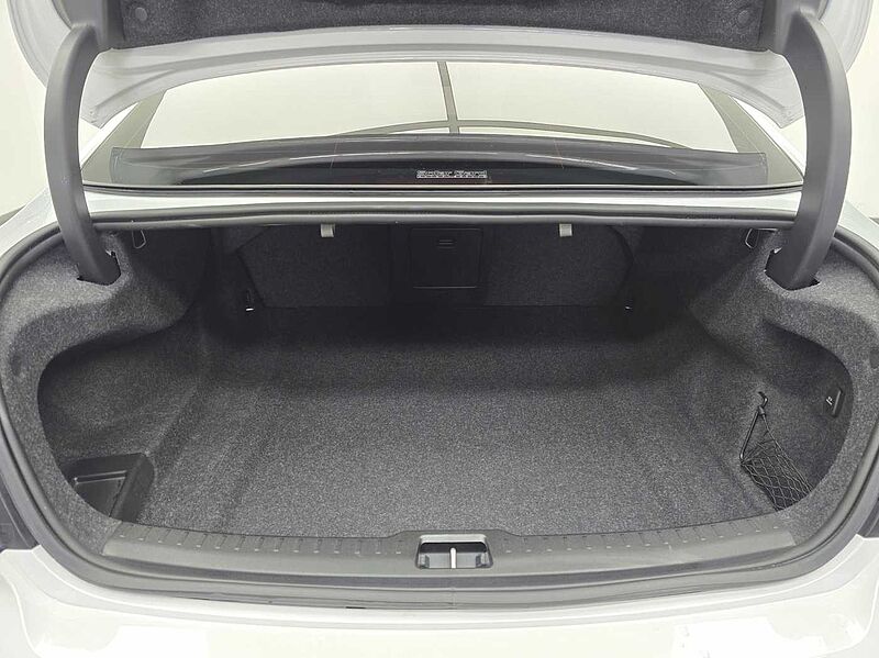 Volvo Ultimate, B5 mild hybrid, 가솔린, Bright