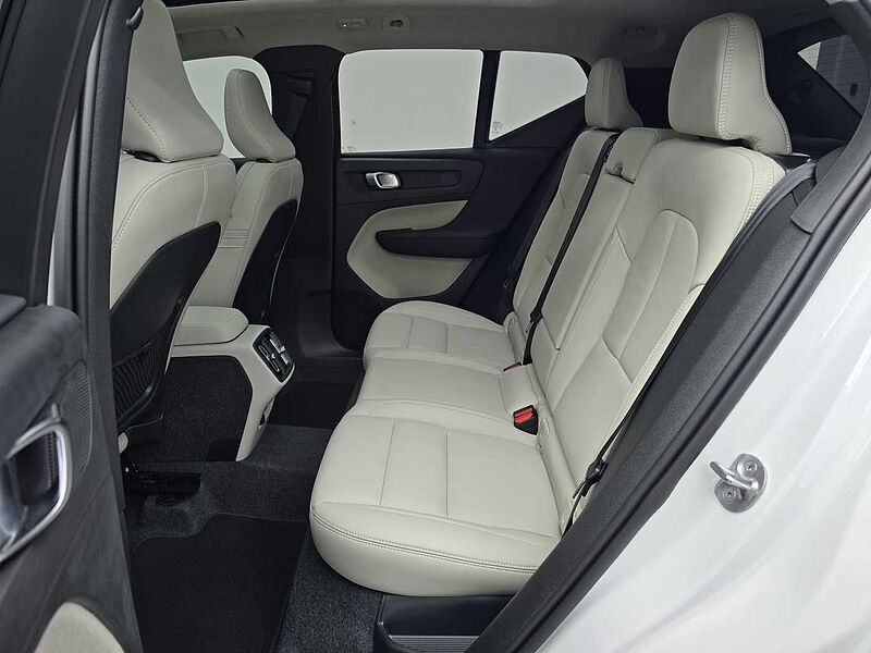 Volvo Ultra, B4 AWD 마일드 하이브리드, 가솔린, 브라이트