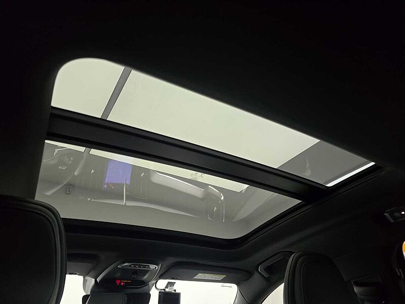 Volvo  R-Design, B5 mild hybrid