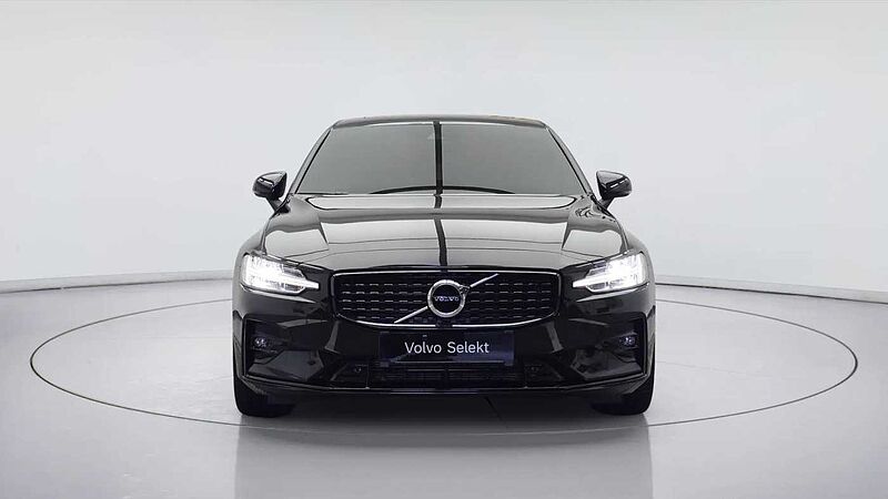 Volvo  R-Design, B5 mild hybrid