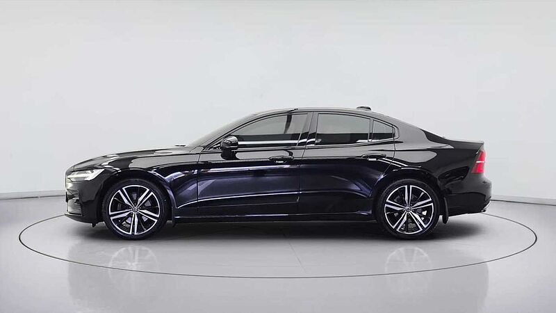 Volvo  R-Design, B5 mild hybrid