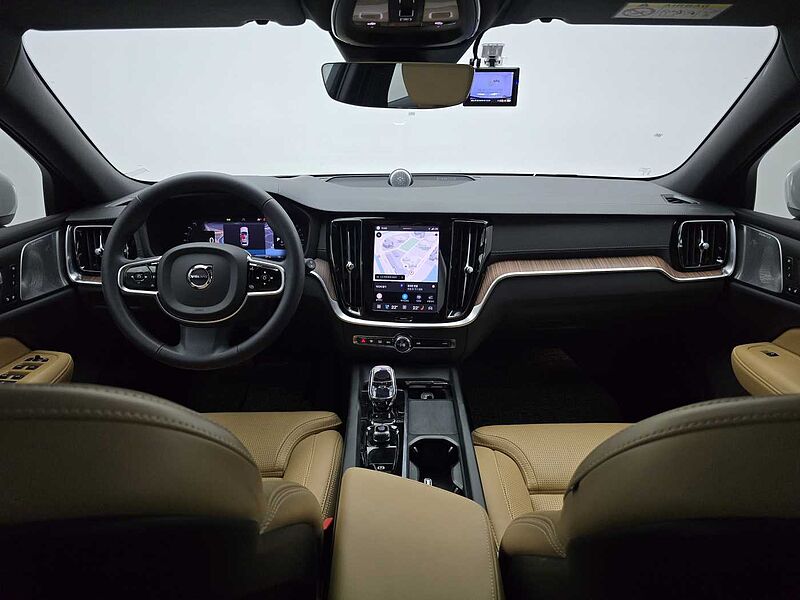 Volvo  Ultimate, B5 AWD mild hybrid, 가솔린
