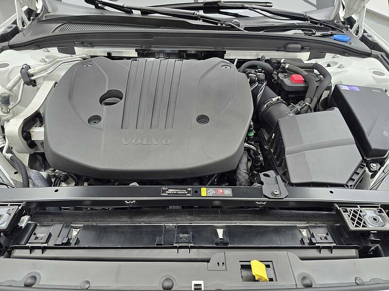Volvo  Ultimate, B5 AWD mild hybrid, 가솔린