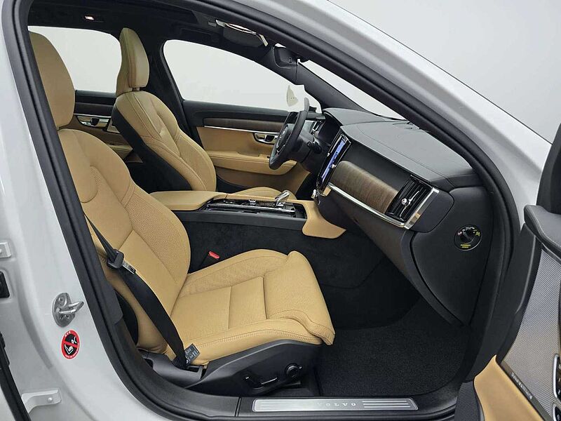 Volvo Ultra, B5 AWD 마일드 하이브리드, 가솔린, 브라이트