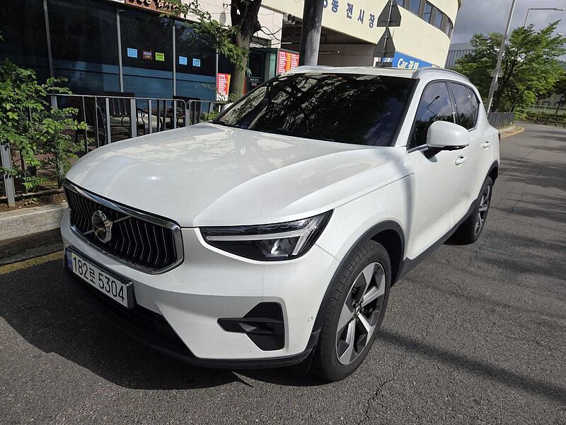 Volvo Ultimate, B4 AWD mild hybrid, 가솔린, Bright