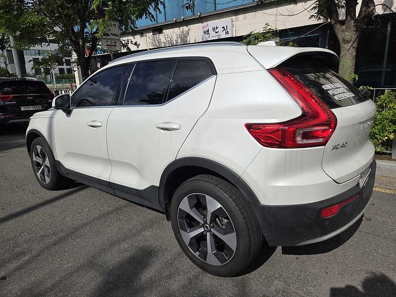 Volvo Ultimate, B4 AWD mild hybrid, 가솔린, Bright