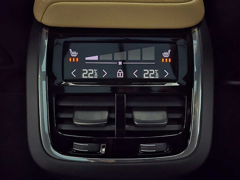 Volvo Ultimate, B5 AWD 마일드 하이브리드, 가솔린, 브라이트