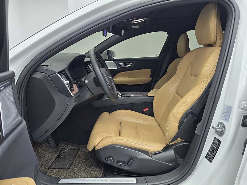 Volvo  Ultimate, B5 mild hybrid, 가솔린, Bright