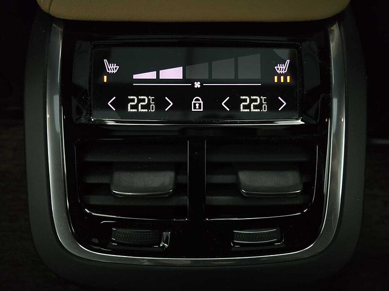 Volvo  Ultimate, B5 mild hybrid, 가솔린, Bright