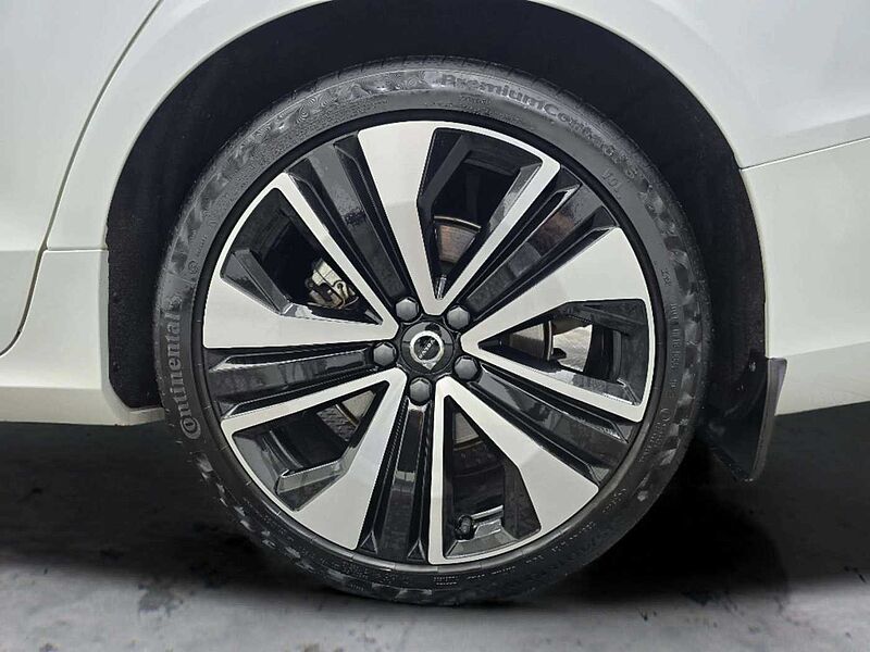 Volvo  Ultimate, B5 mild hybrid, 가솔린, Bright