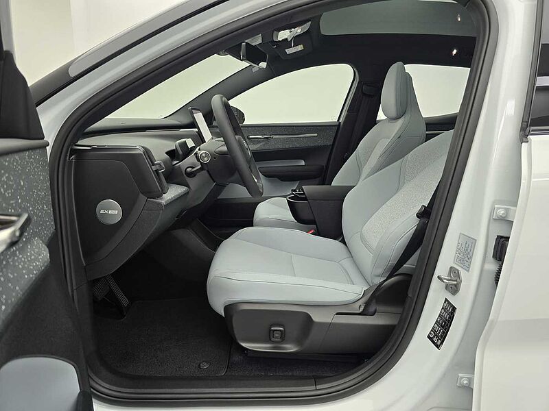 Volvo  Ultra, Single Motor Extended Range, 순수 전기