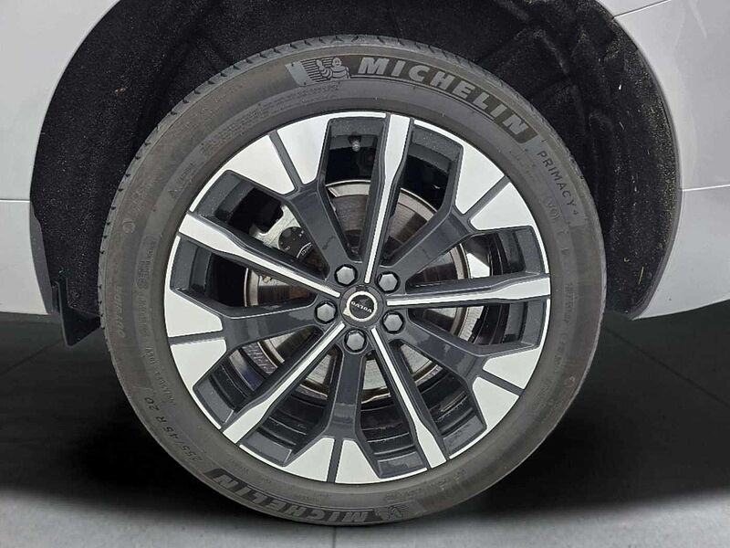 Volvo  Ultra, T8 AWD 플러그-인 하이브리드, 전기/가솔린, 브라이트